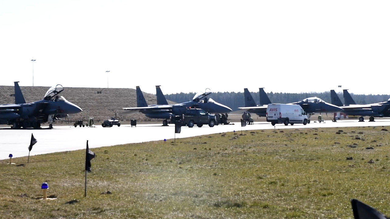 336th Fighter Squadron continues NATO enhanced Air Policing from Lask