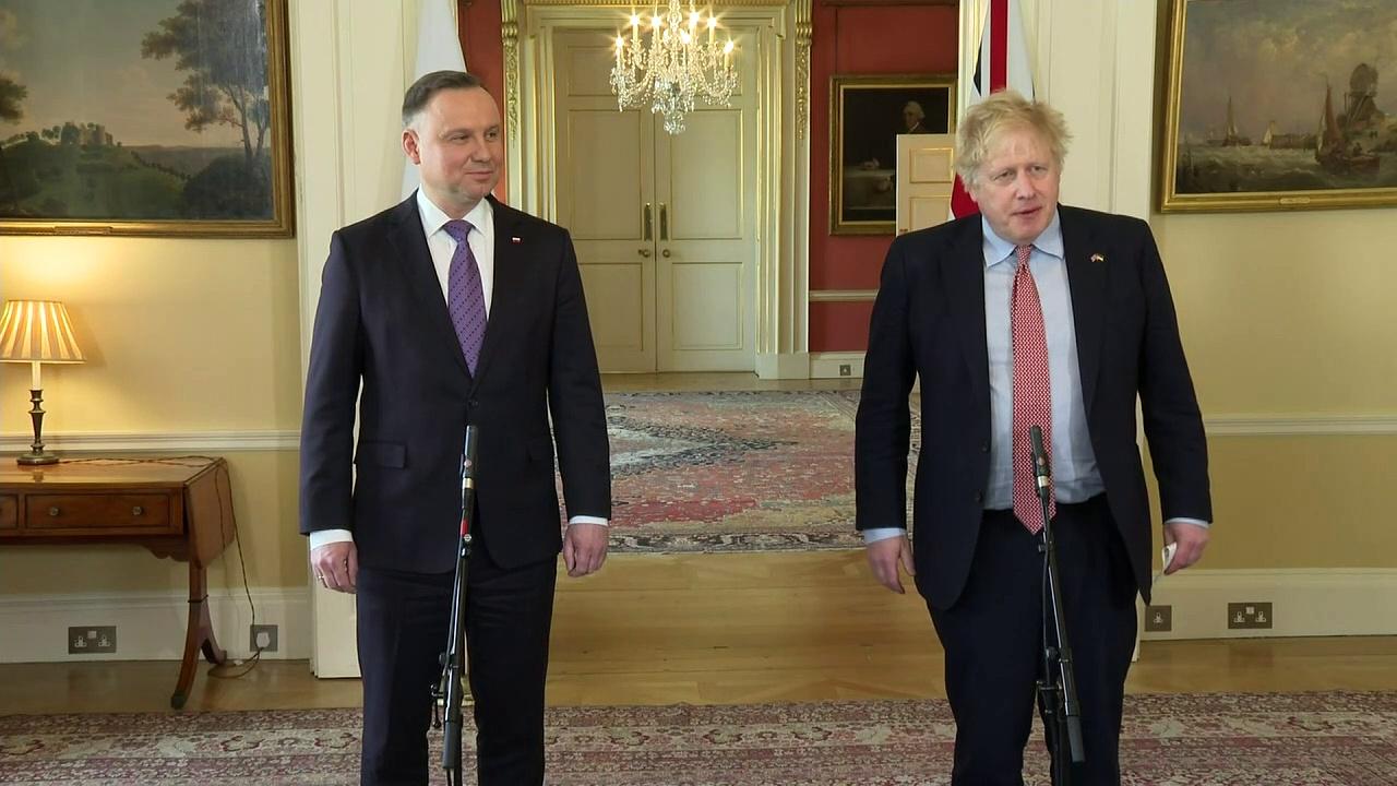 PM and Polish president hail partnership in Ukraine crisis