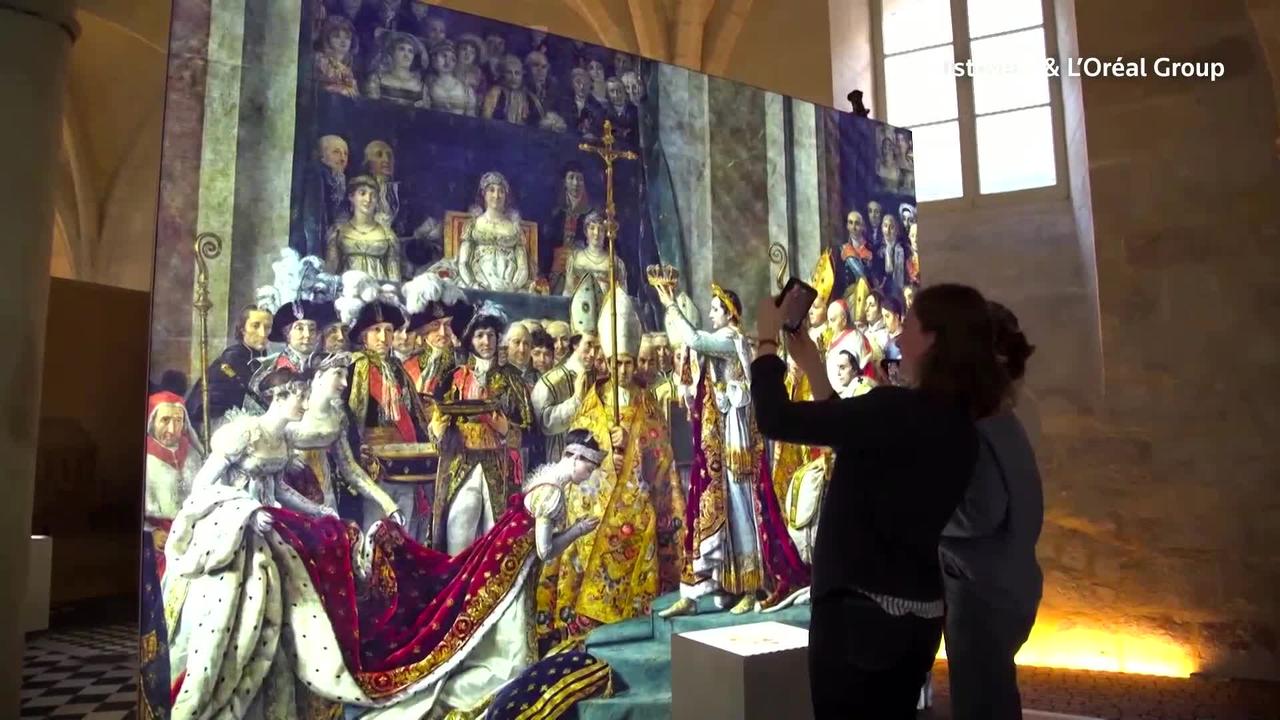 Augmented reality takes Notre-Dame visitors back in time