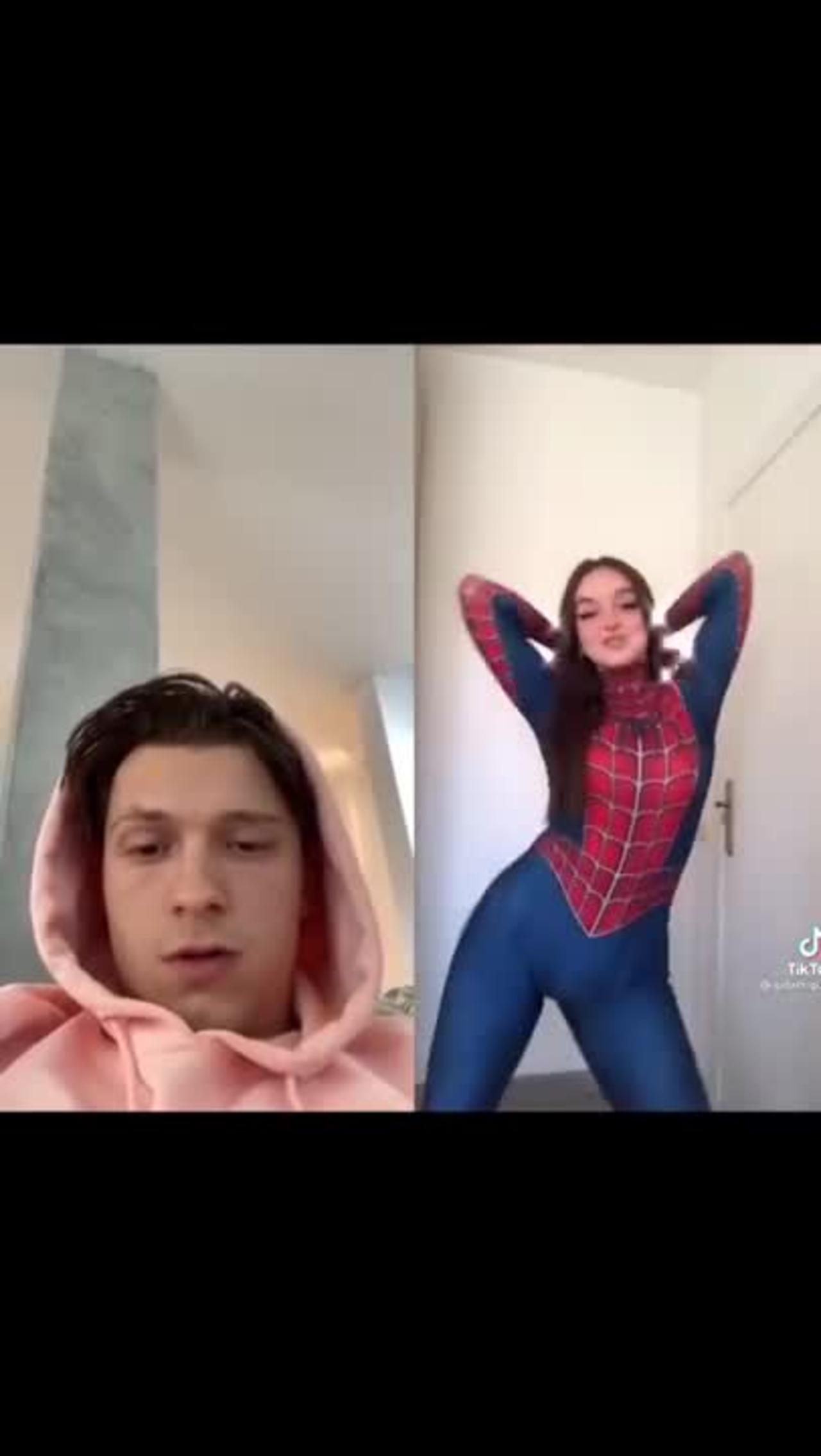 Tom Holland Reacts to Spider-man cosplayer #shorts