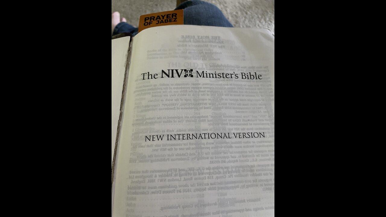 The NIV bible reading: 2 kings 8:1-9 and Luke 16:1-31
