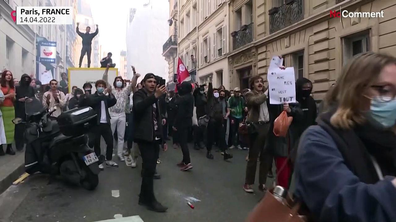 French election: Police and students clash near Sorbonne university