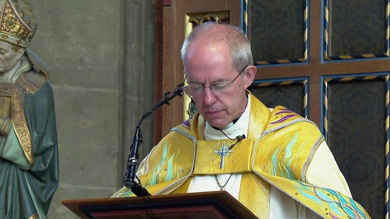 Archbishop criticises migrant policy in Easter sermon