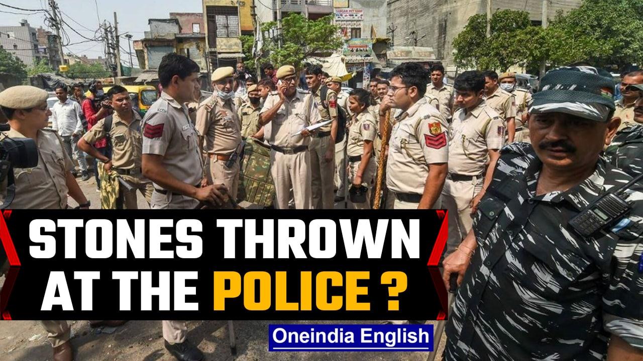 Delhi: Fresh tension erupts Jahangirpuri as stones thrown at police | Communal riots | Oneindia News
