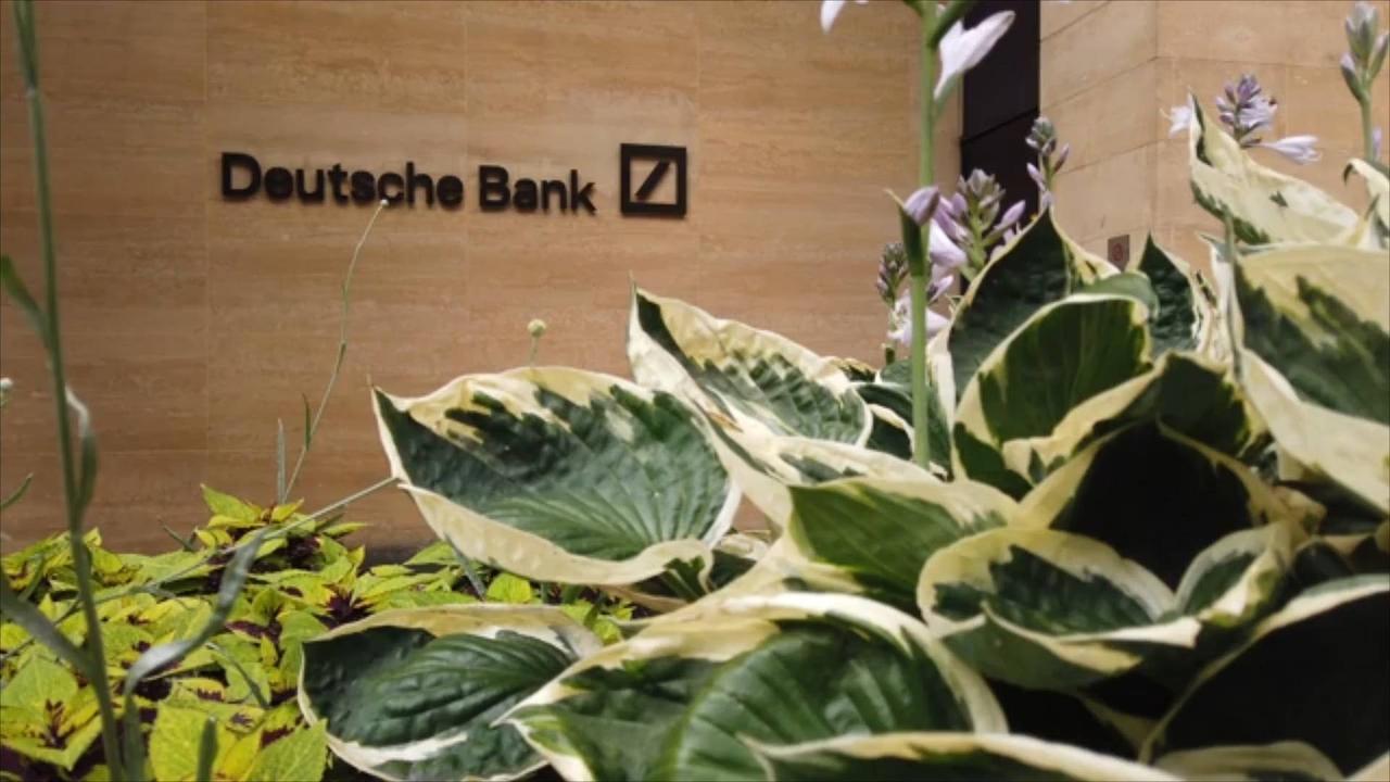 Deutsche Bank Warns a Major Recession Is Coming