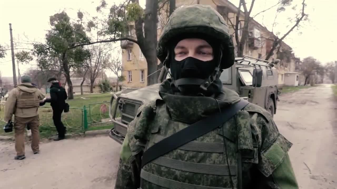 Ukraine War - Russian military doctors provide medical assistance