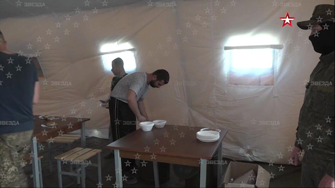 Three meals a day, beds, medical care: soldiers of the Armed Forces of Ukraine who surrender live in good conditions