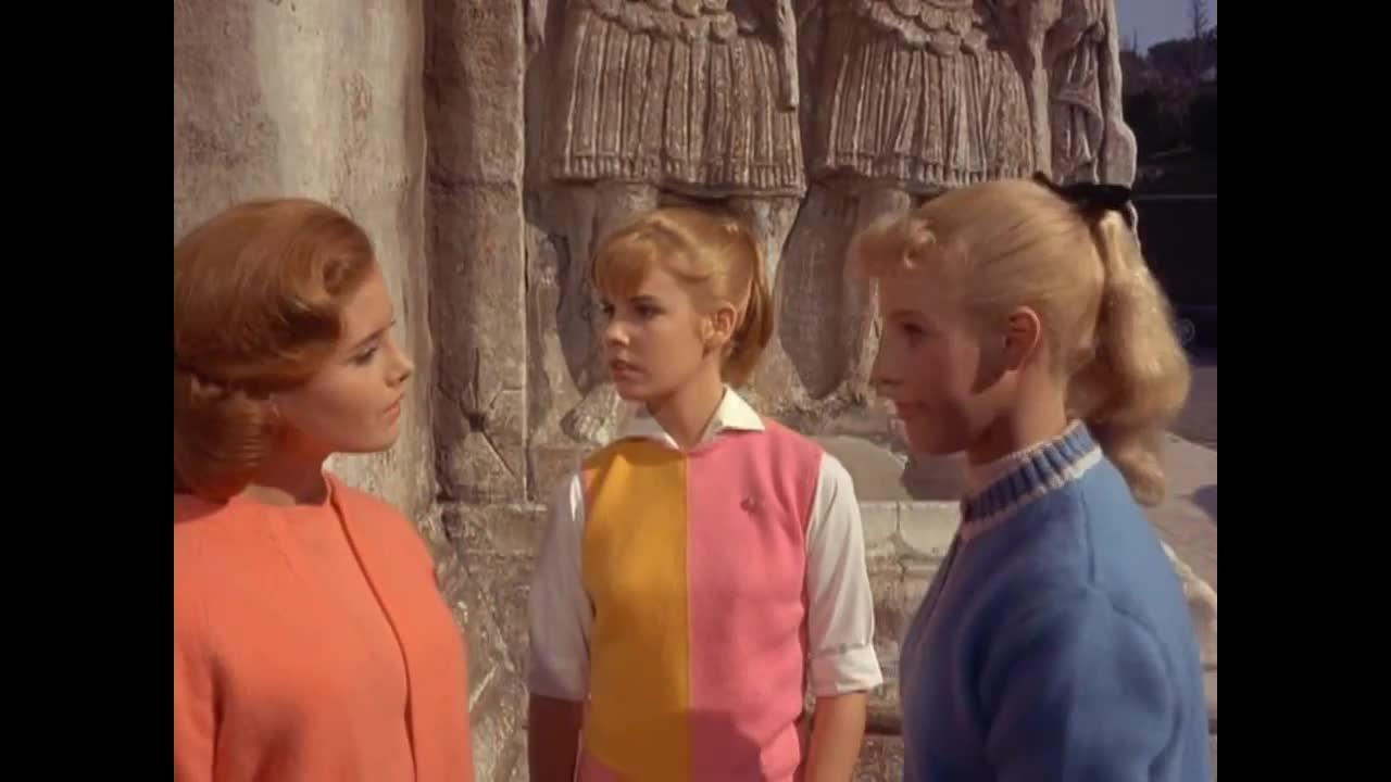 Gidget Goes to Rome .... 1963  film trailer