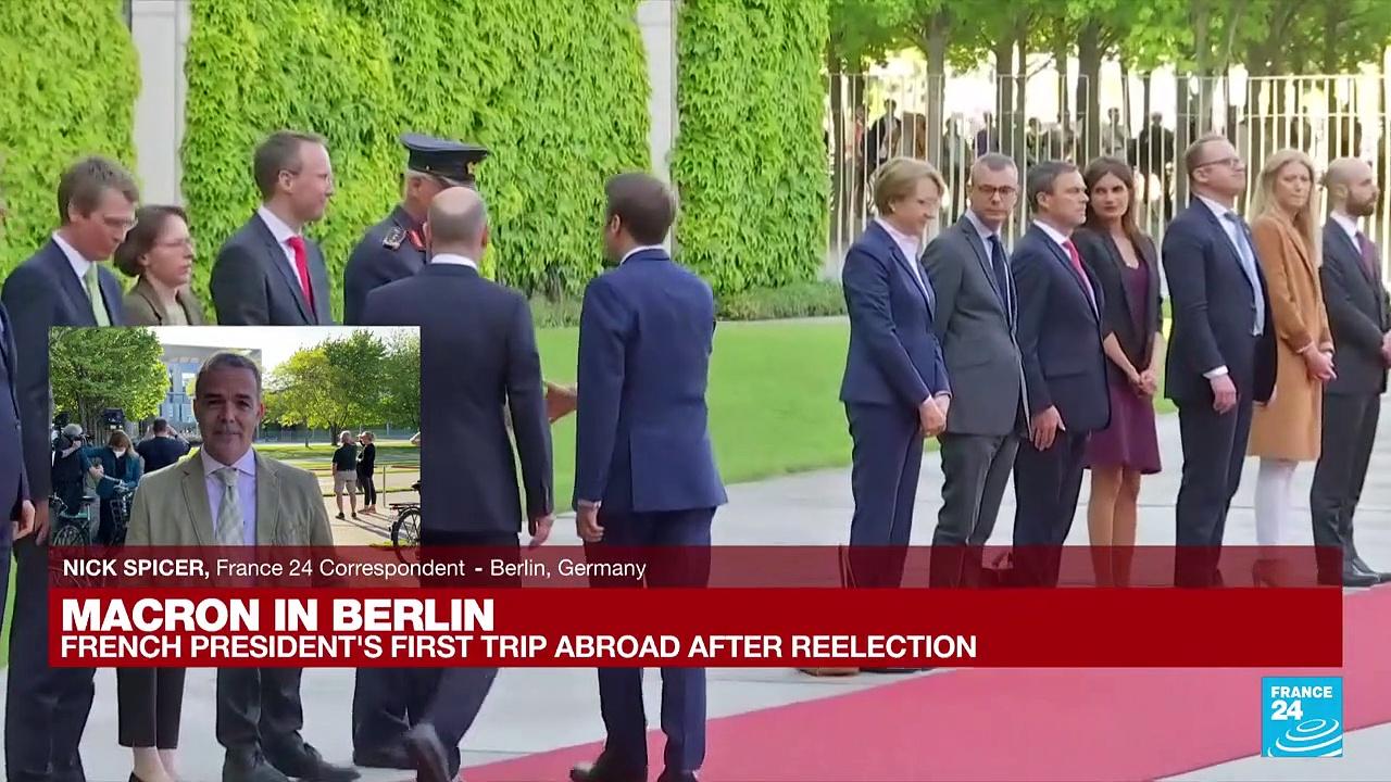 Macron meets Scholz in Berlin to discuss situation in Ukraine