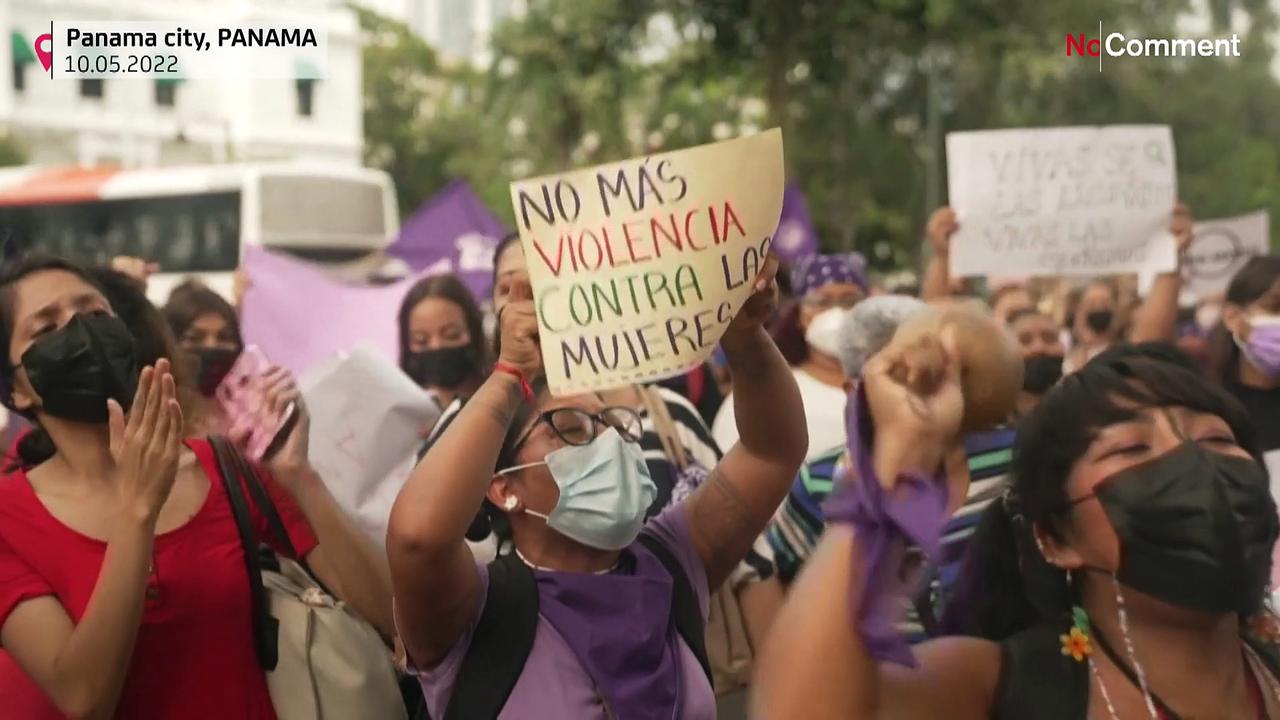Dozens protest in Panama over disappearances of women