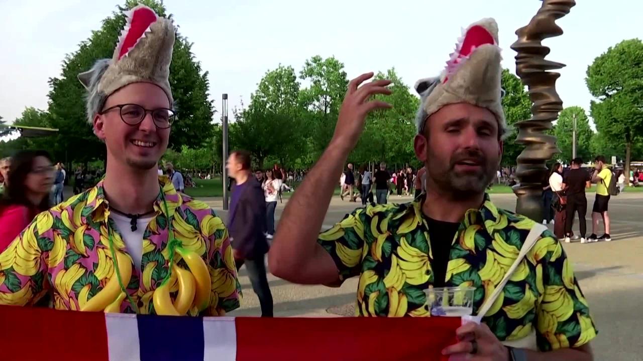 Eurovision fans arrive for semi-finals in Turin