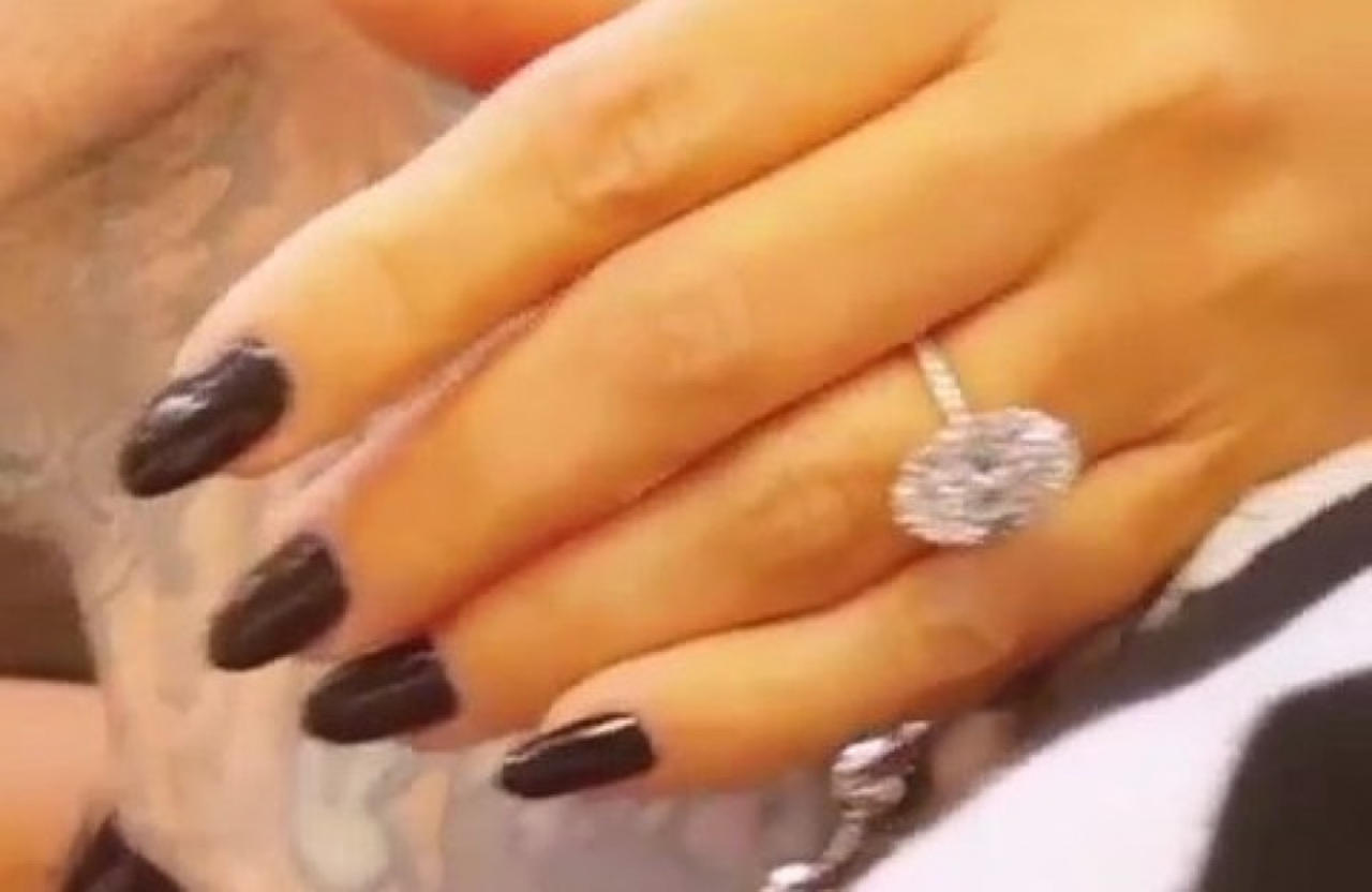 Kourtney Kardashian cried after breaking $1m engagement ring