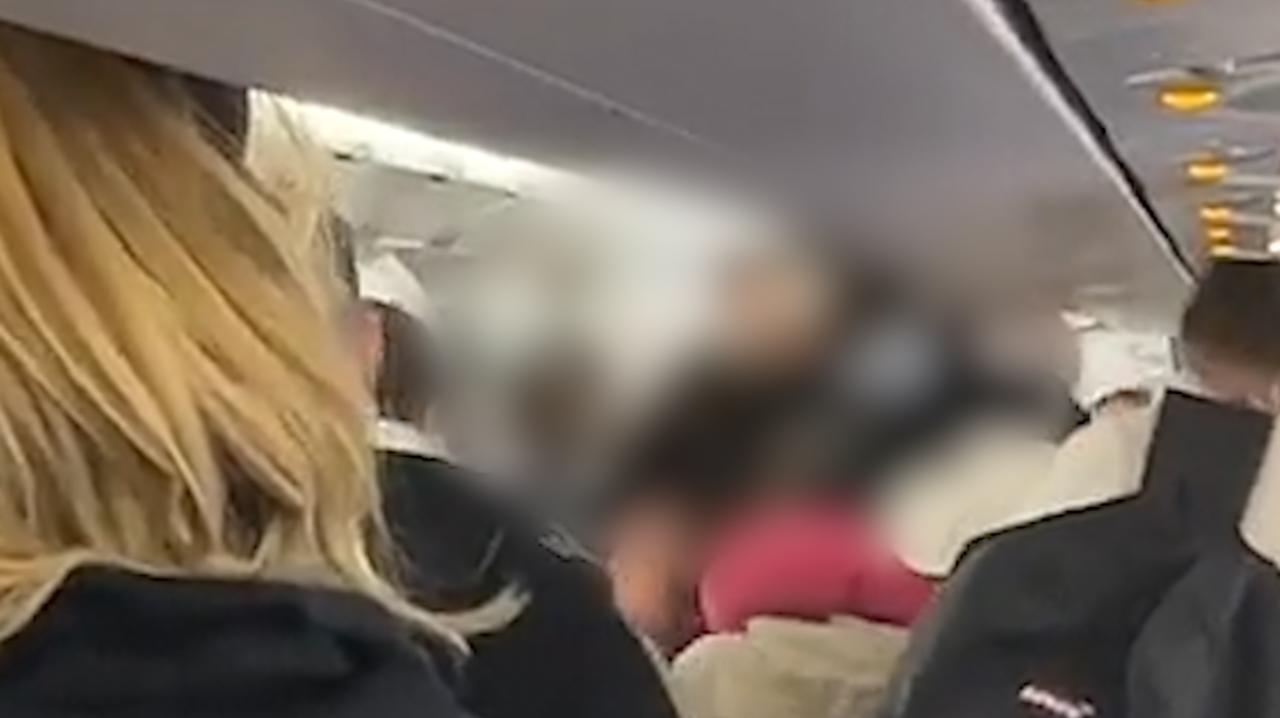 Watch moment mass brawl breaks out on Wizz Air flight to Greece