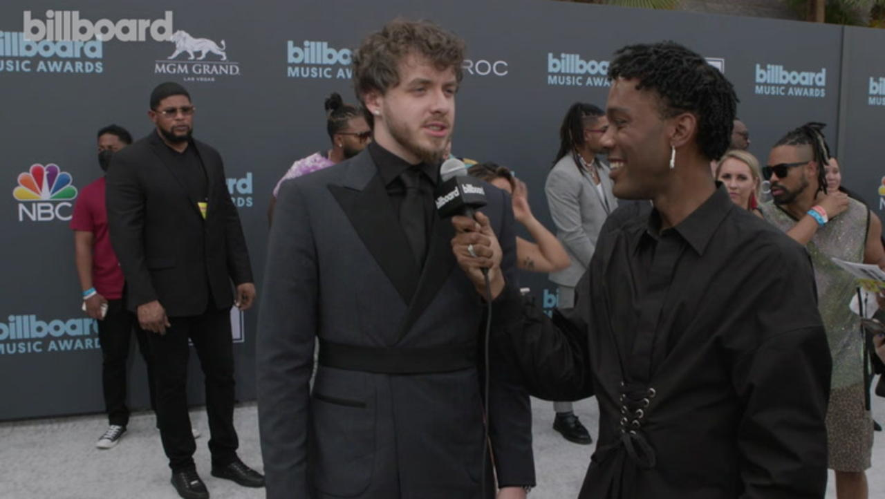 Watch Jack Harlow’s Reaction to Winning Top Rap Song For ‘Industry Baby’ With Lil Nas X | BBMAs 2022