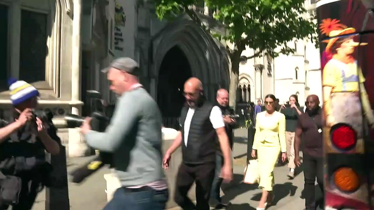 Rooneys and Rebekah Vardy leave High Court