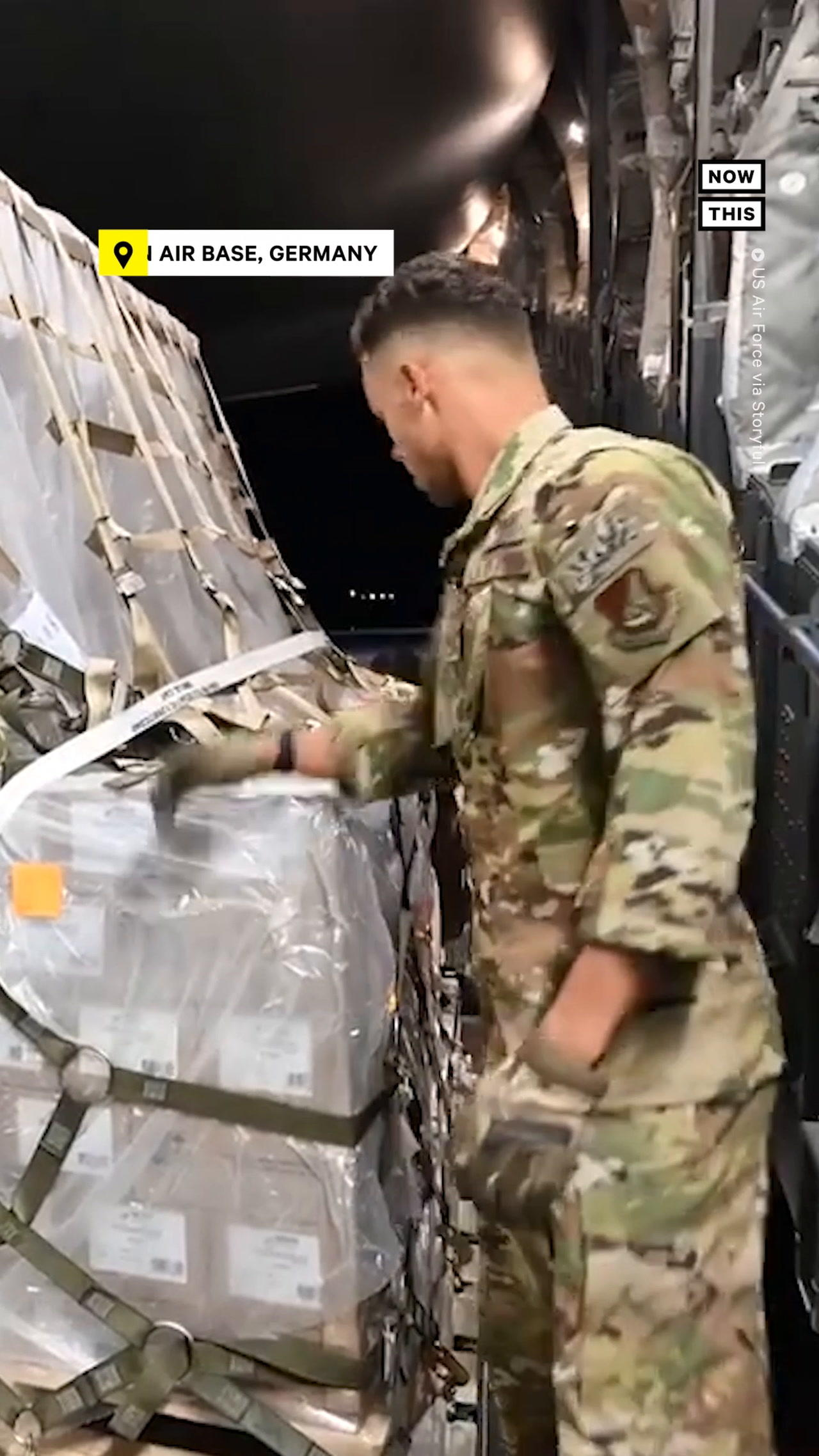 Air Force Loads Baby Formula Onto Planes Bound for the U.S.