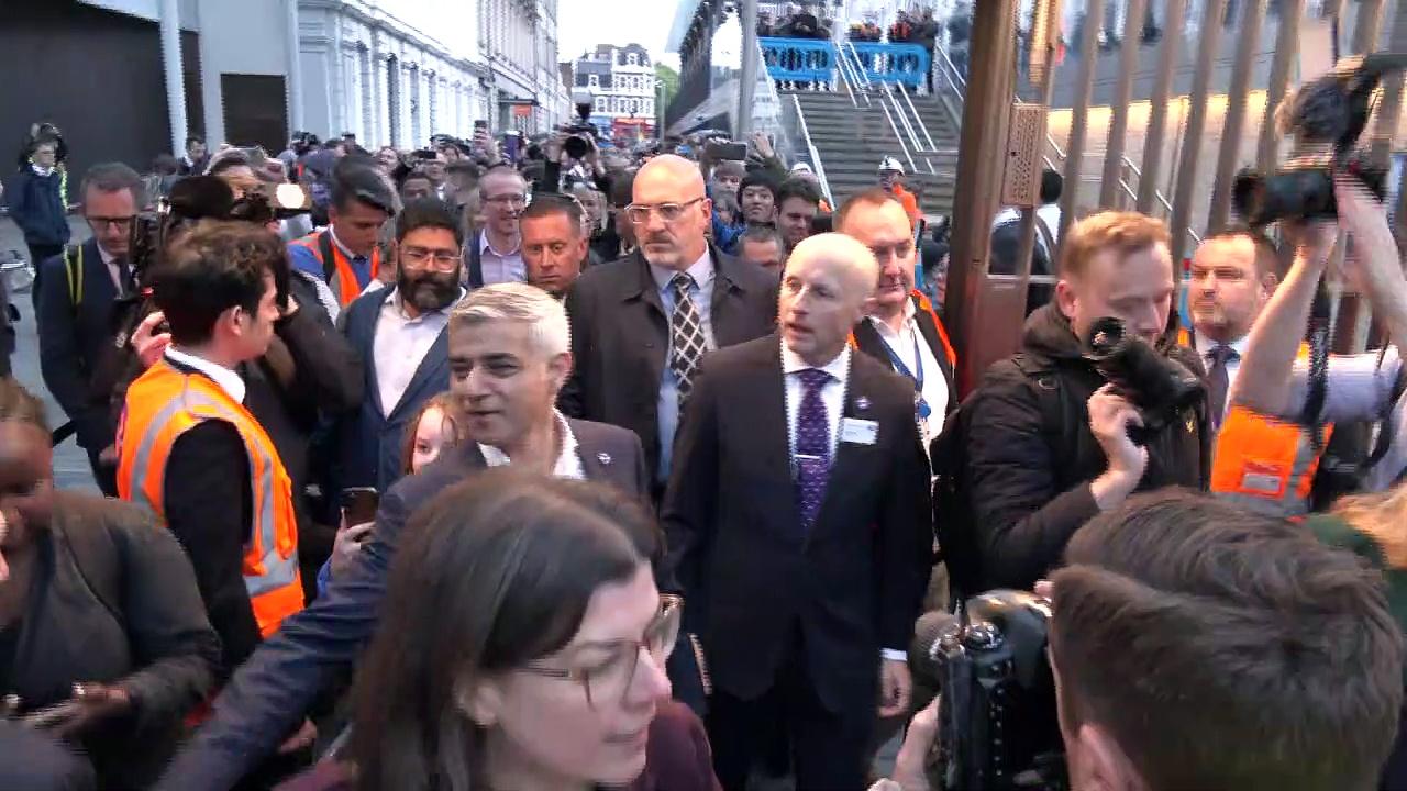 London Mayor attends Elizabeth line opening
