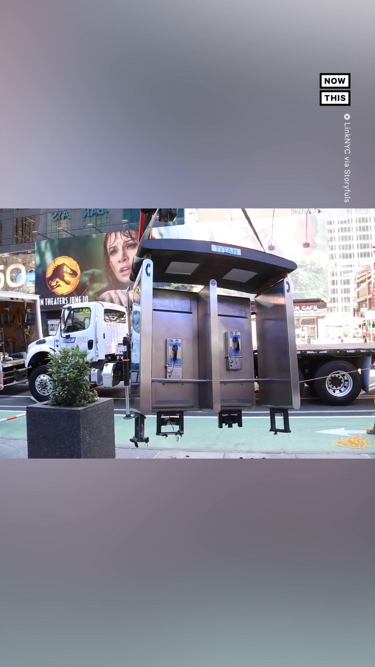 NYC Removes Its Last Payphone