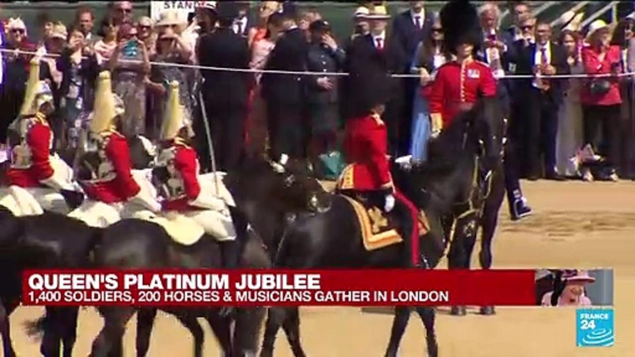 UK military parade, national anthem kick off Platinum Jubilee celebrations