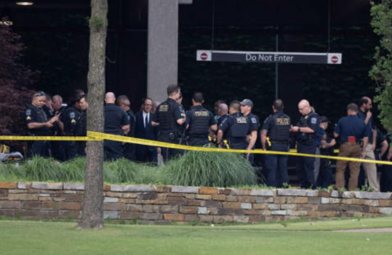 4 Killed After Gunman Opens Fire in Tulsa Hospital Complex