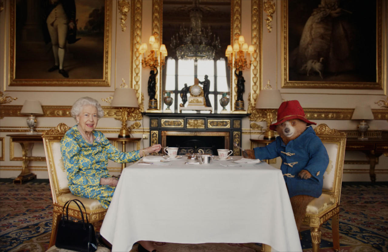 Queen Elizabeth makes surprise appearance in Paddington Bear sketch to mark her Platinum Jubilee