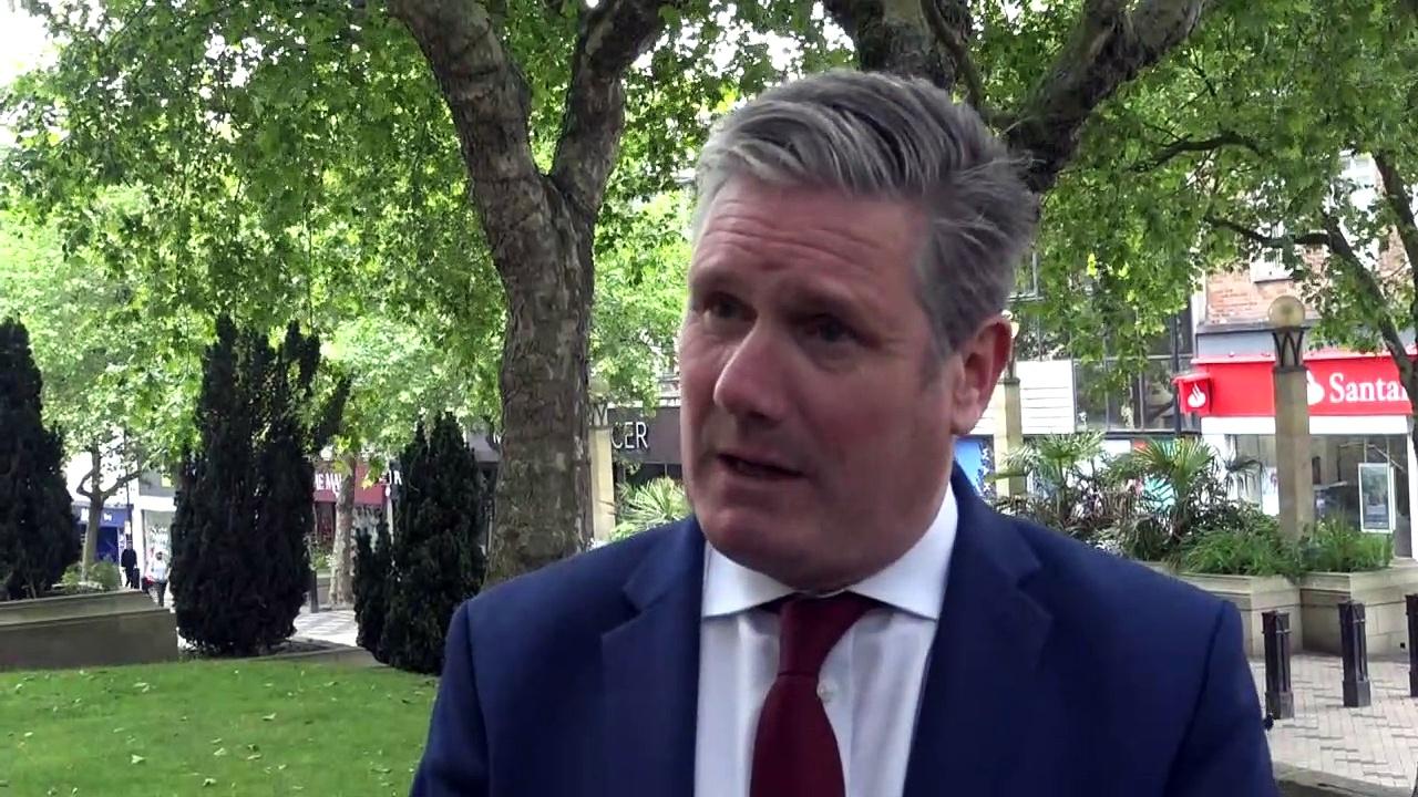 Starmer 'confident' over standards investigation into gifts