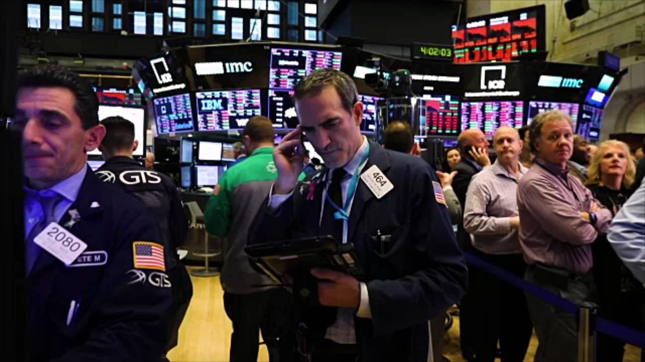 Wall Street Hits Bear Market as Stocks and Crypto Drop