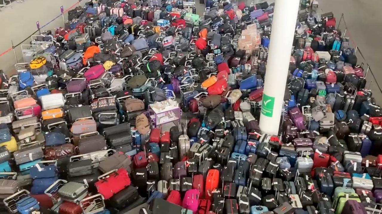 'Sea of baggage' piles up at London airport after technical malfunction