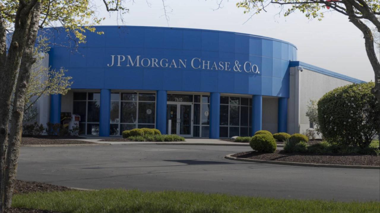 JPMorgan Lays Off Hundreds of Mortgage Division Employees As Rates Continue To Rise