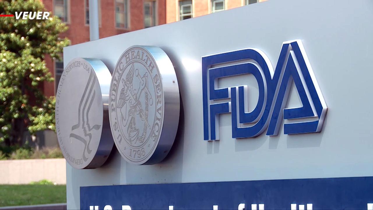 FDA Panel Recommends Changing COVID Shots to Fight Omicron This Fall