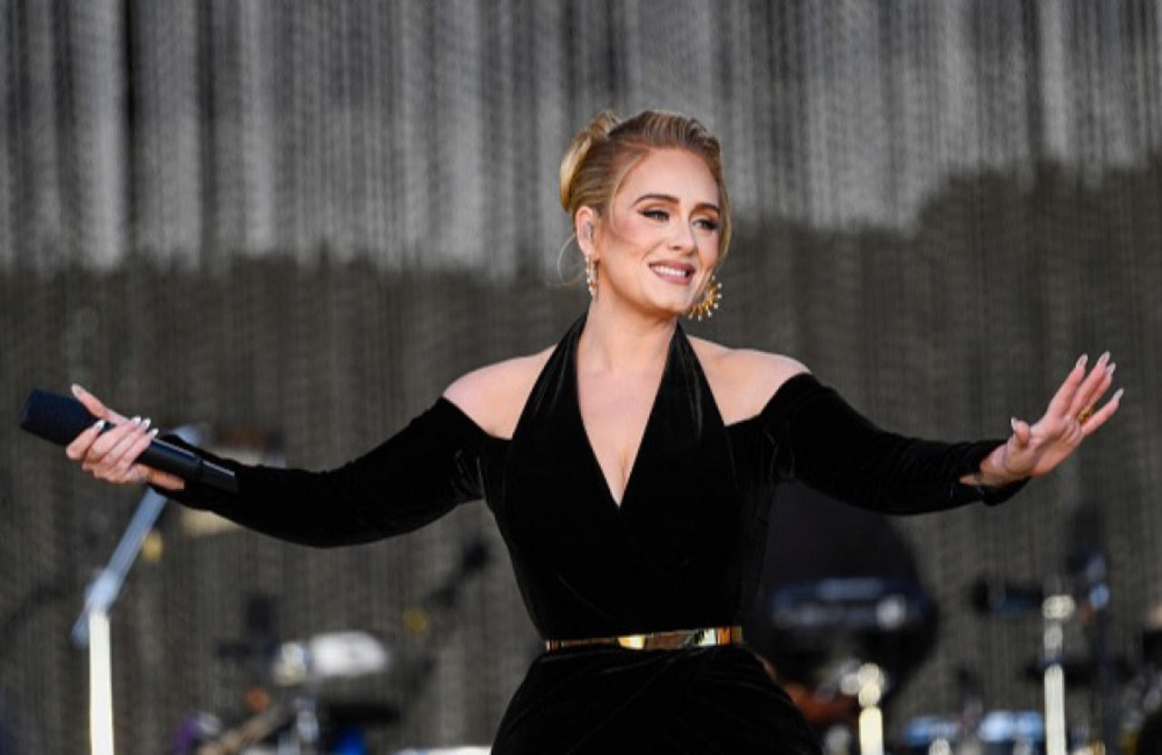Adele performed her first concert in five years
