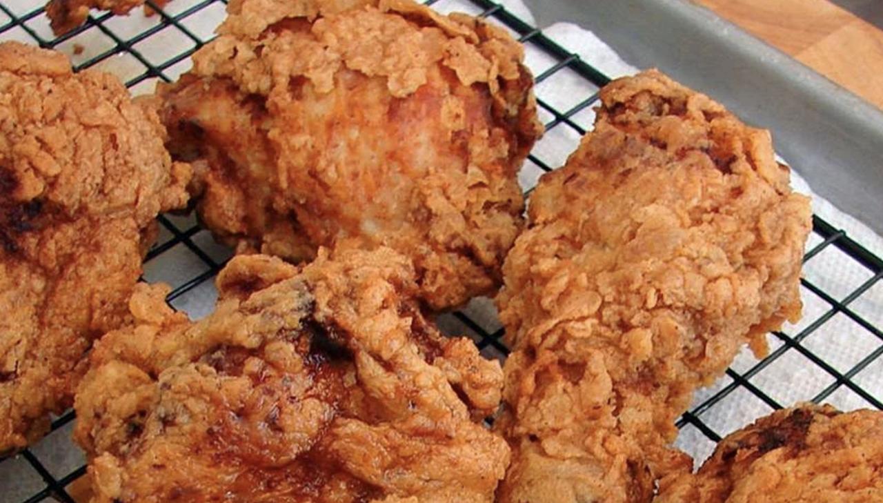 5 Facts About Fried Chicken (National Fried Chicken Day)