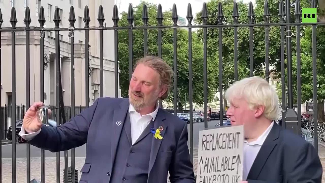 ‘Get Boris out!’ Protesters demand Johnson's resignation