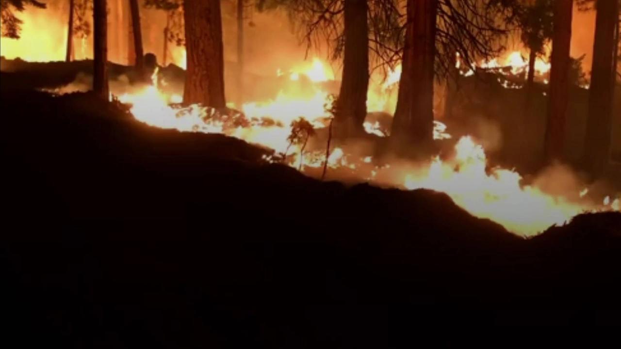 California Wildfire Threatens Giant Sequoias in Yosemite National Park