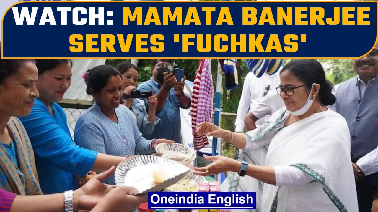 Mamata Banerjee surprises locals by making ‘fuchka’ at a stall in Darjeeling | Oneindia News*News