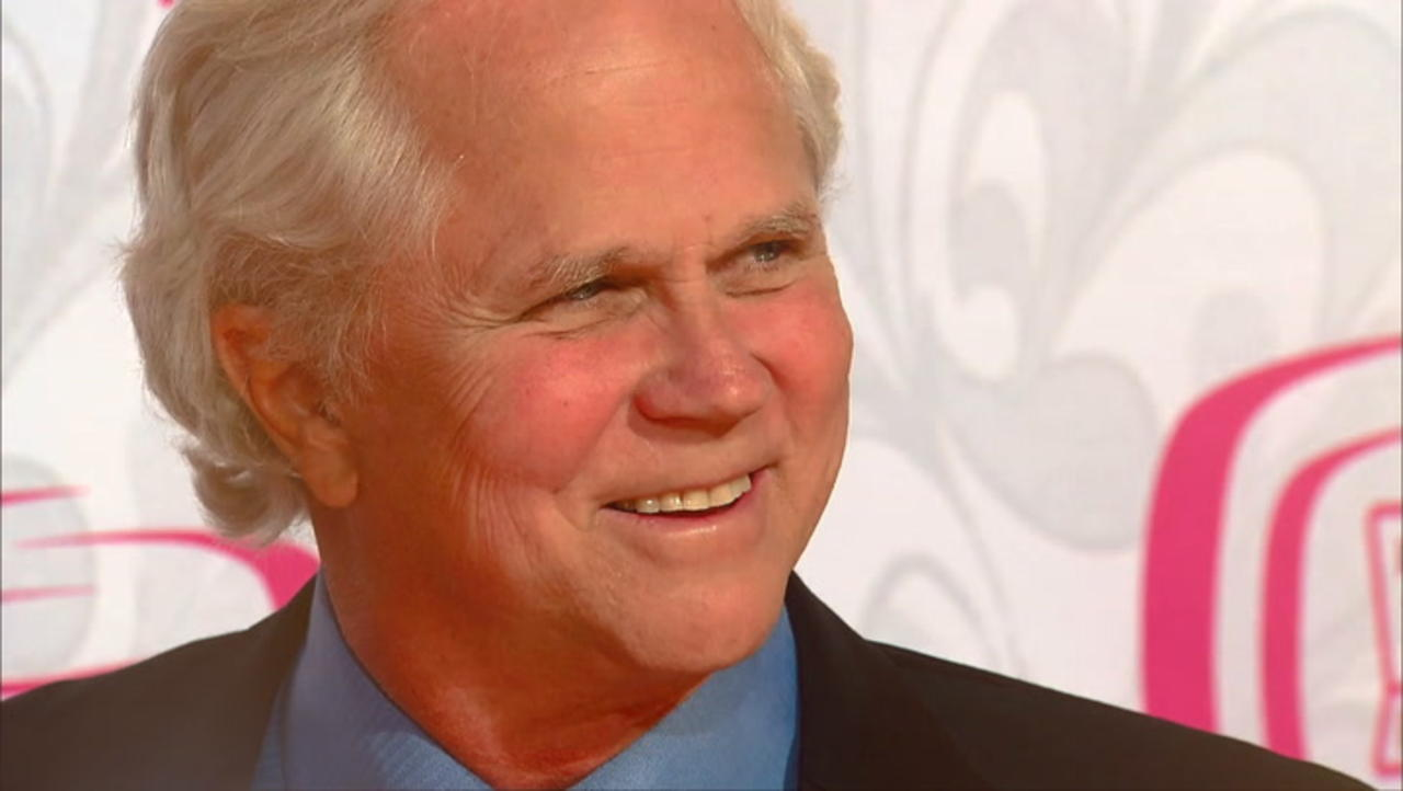 Tony Dow Dead ‘Leave It To Beaver’ Co-star Passes At 77