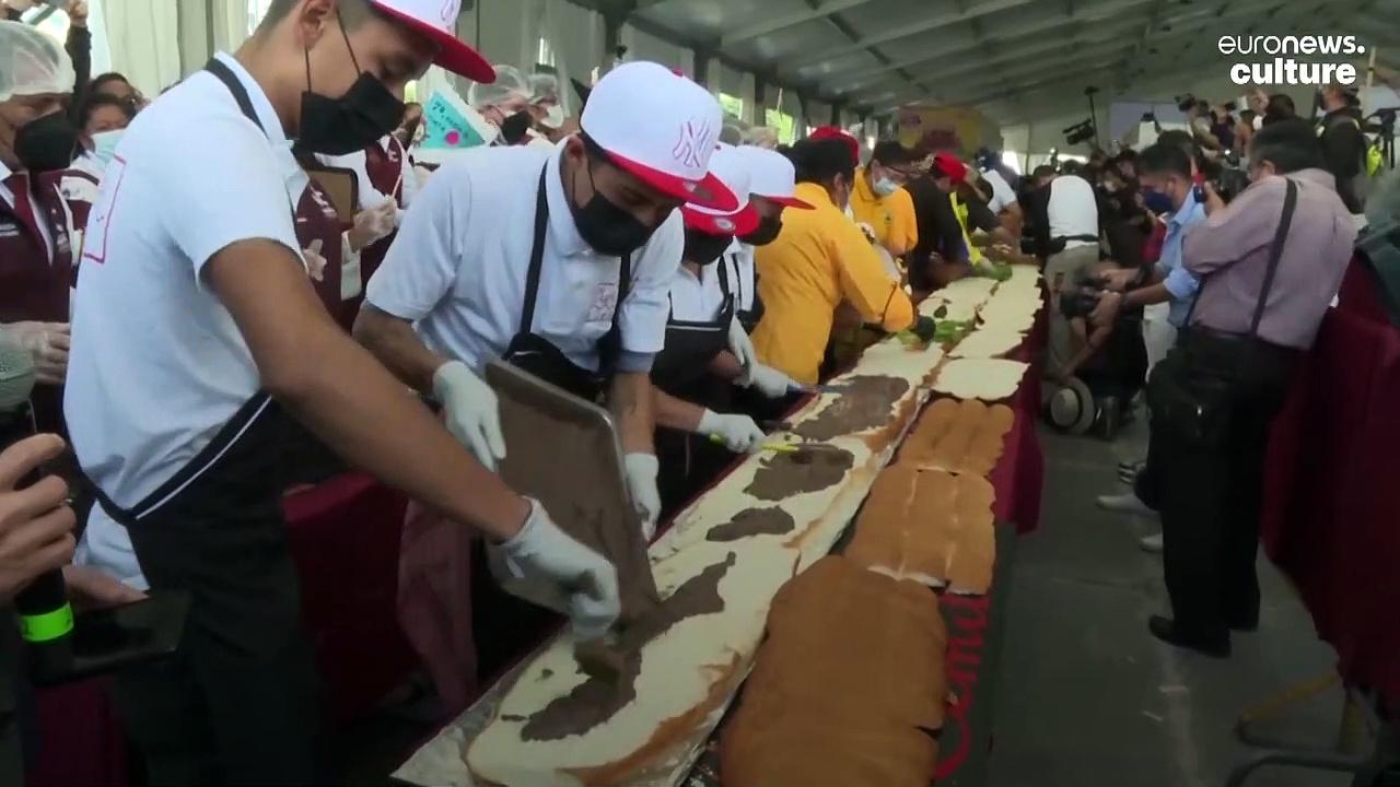 Giant sandwich breaks Mexico city record, but where does it stand against other large foods?
