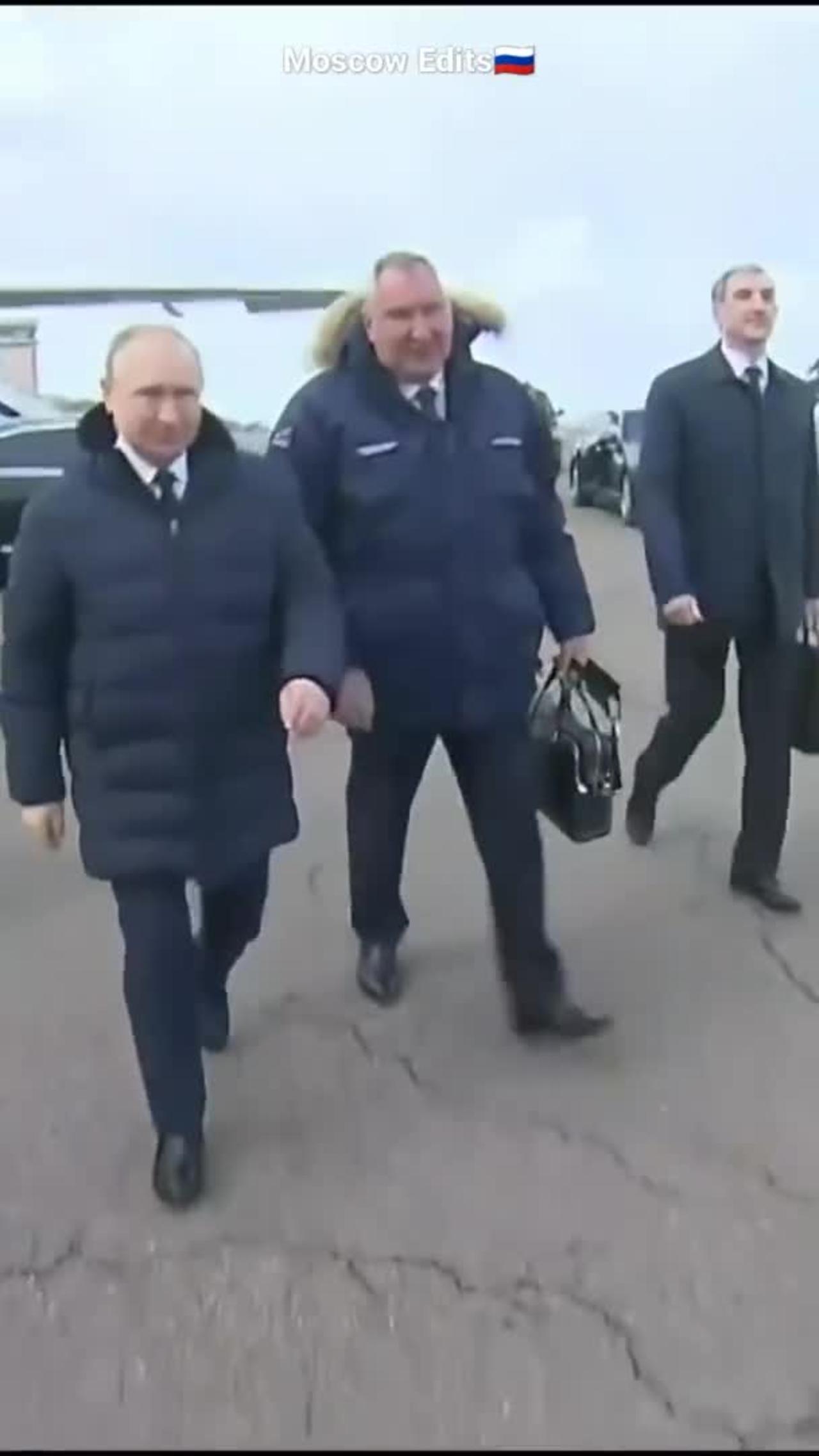 👑Putin walking style 🇷🇺🇷🇺🇷🇺🇷🇺🇷🇺💪💪🔥🔥🔥#russia#chechen #moscow#putin #kremlin #bela