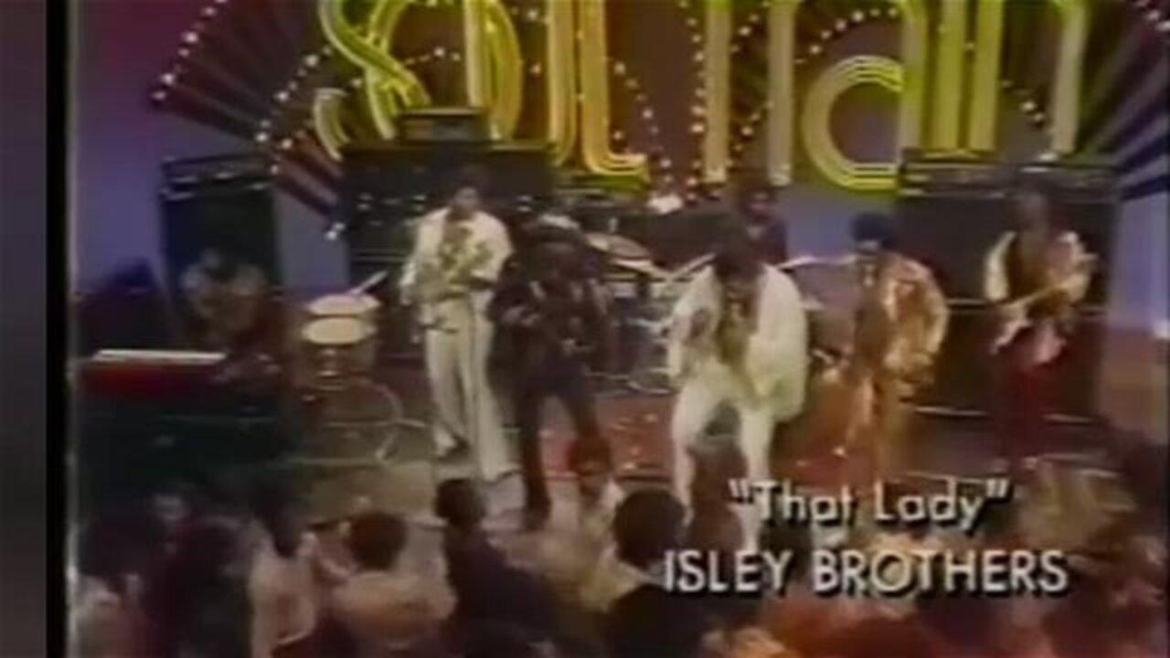 Isley Brothers — That Lady [LIVE] 🚃 Soul Train Greatest Hits Dec 14 1974