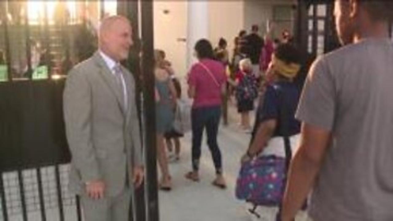 Hillsborough County students return to the classroom for new school year