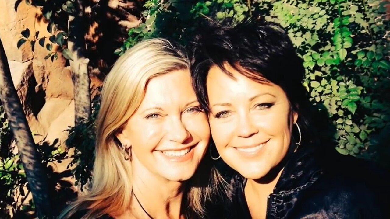 Olivia Newton-John 'valued her friends and was perfection, says country music singer Kelly Lang