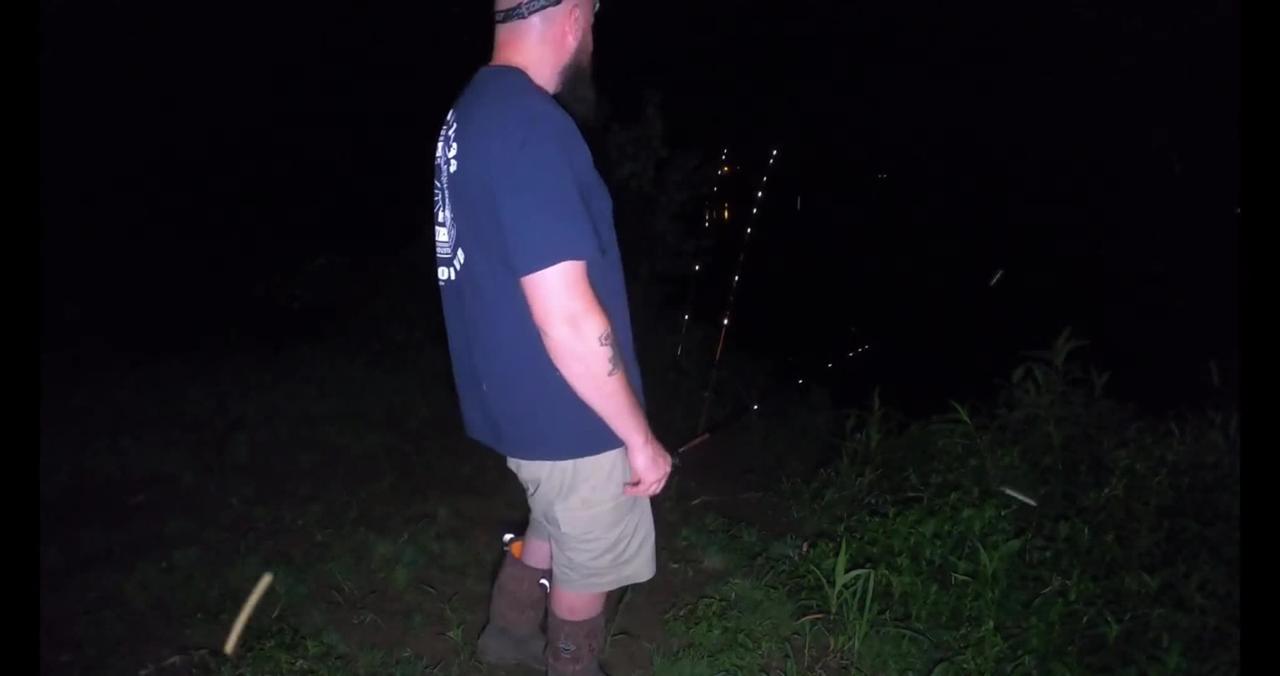 VIEW "TWO FLATHEADS, ONE NIGHT! SURPRISE! JAMES RIVER CATFISHING-4"-10