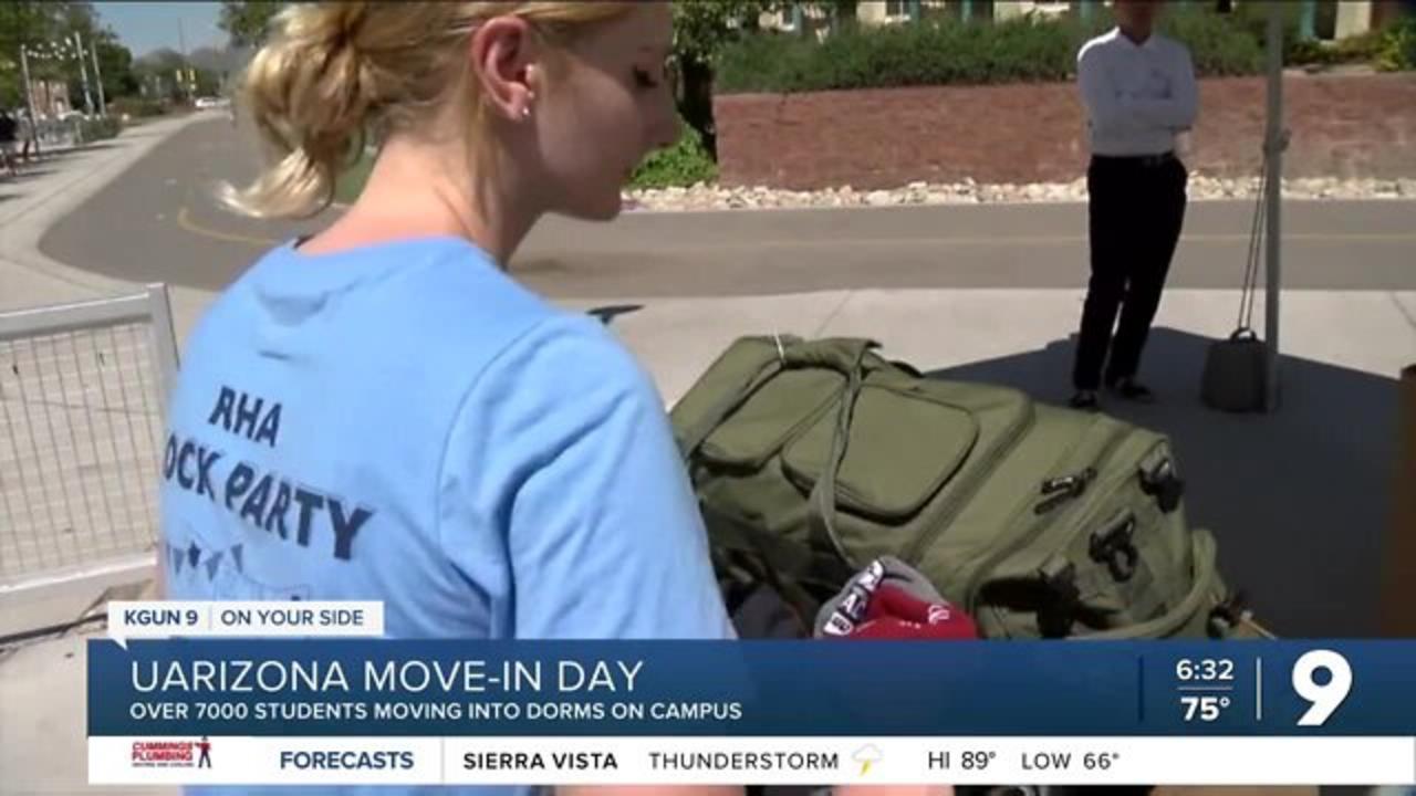 Move-in day at the University of Arizona