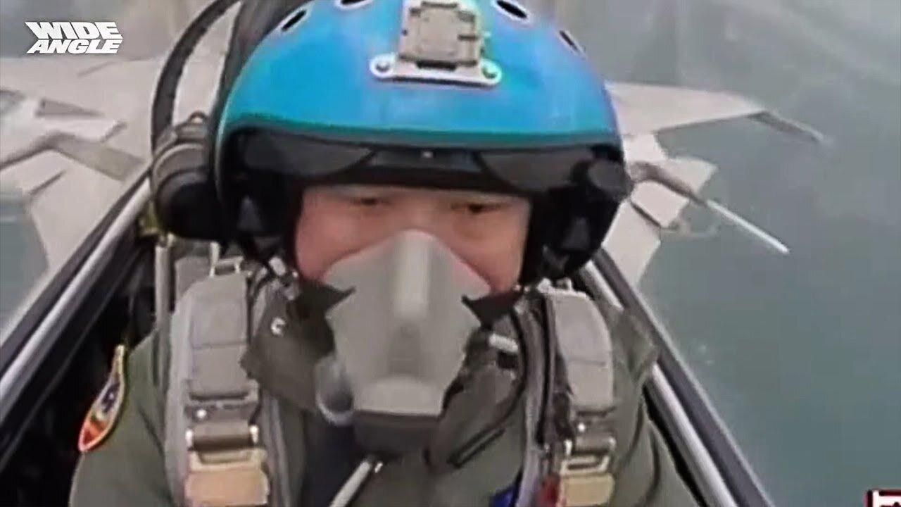 Piloti cinesi scimmiottano Maverick e Goose contro i canadesi nei cieli della Corea