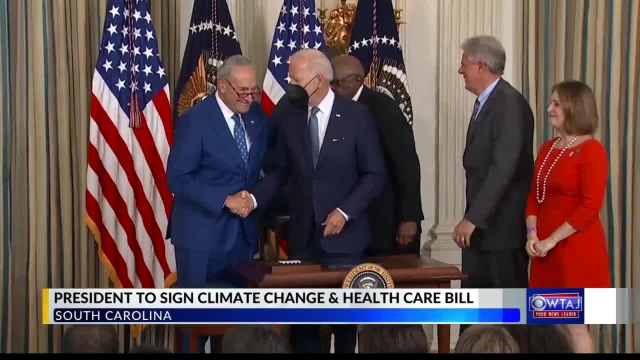 Bidens signs massive climate and health care legislation