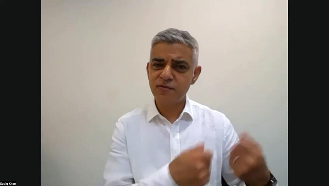 Mayor of London fears strikes will affect economic recovery