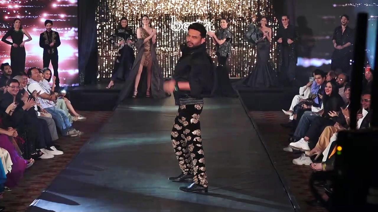 Kapil Sharma makes ramp walk debut, makes hilarious poses