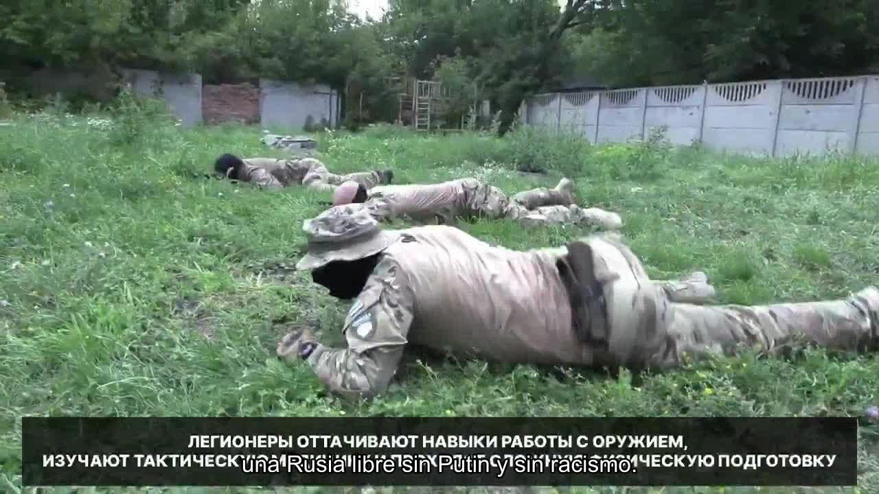 Los reclutas de la Legión "Svoboda Rossii" como parte de las Fuerzas Armadas de Ucrania están reali