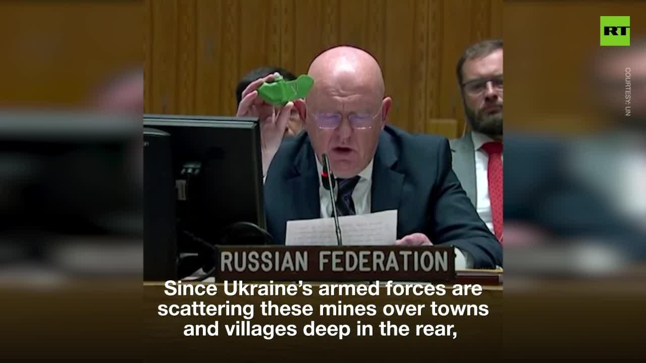 Russian diplomat displays banned Ukrainian mines at UN