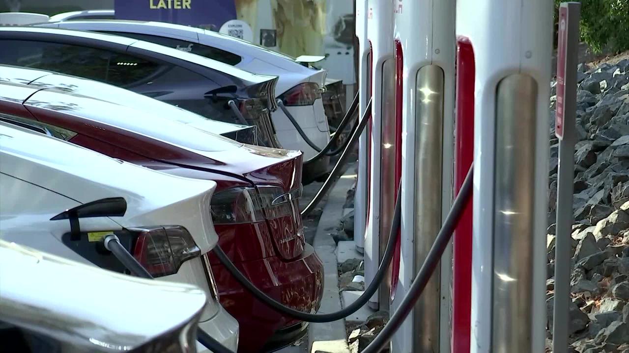 California to phase out sale of gas-only cars by 2035